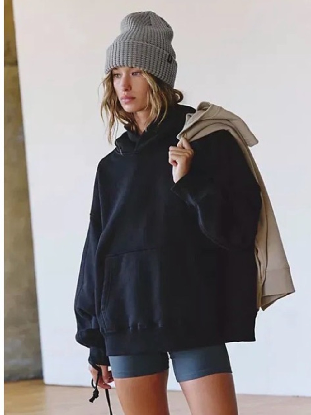 FREE PEOPLE x Movement - A Cut Above Hoodie in black size large